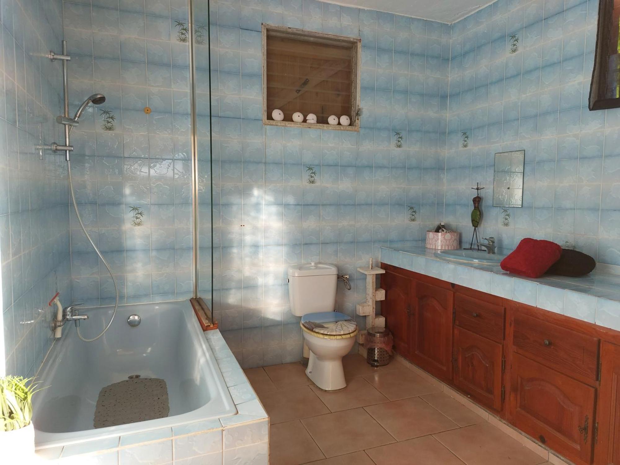 Hotel La Jemeli Grand-Bourg  Esterno foto